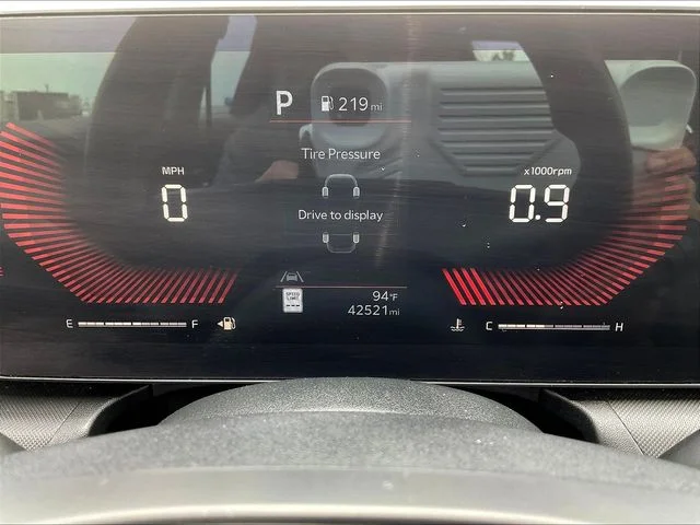 Used 2025 Gray Kia LXS image 15