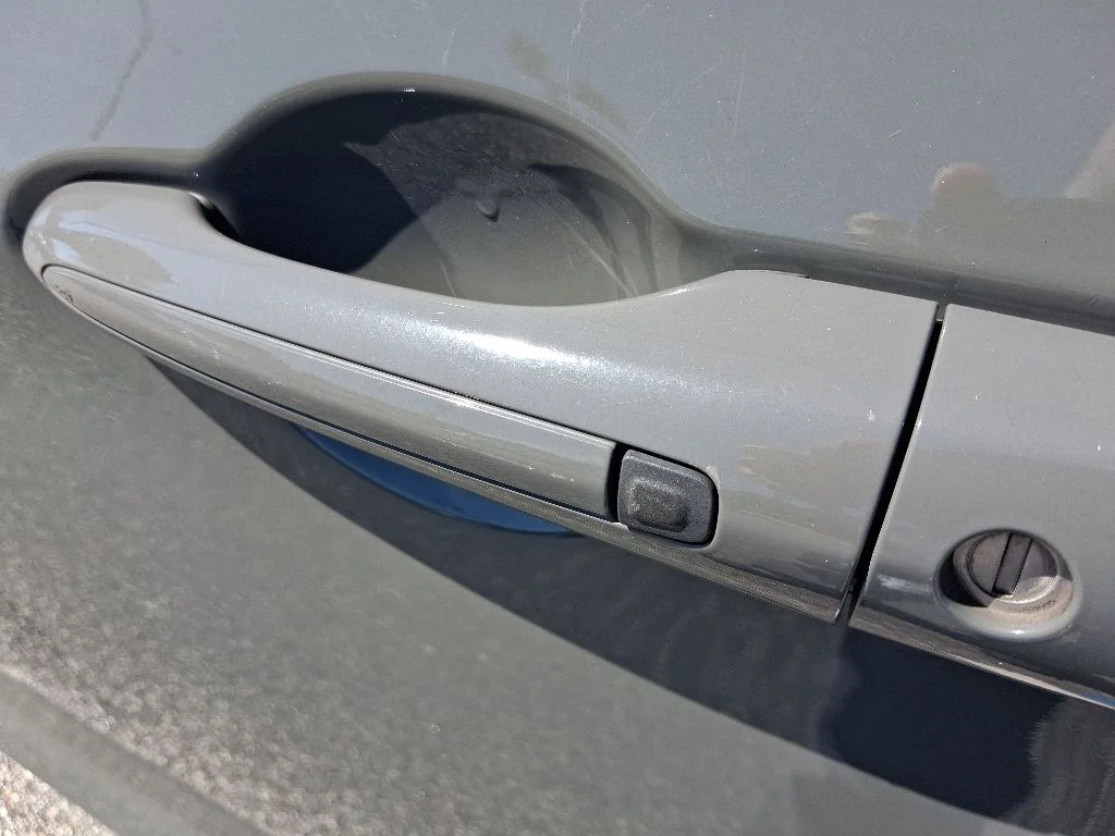 Used 2023 White Chrysler Touring L image 14