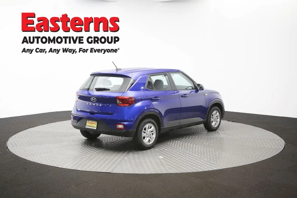Used 2023 Blue Hyundai SE image 41