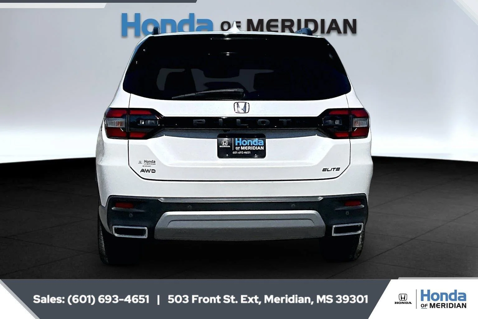 Used 2025 Platinum White Pearl Honda Elite image 4