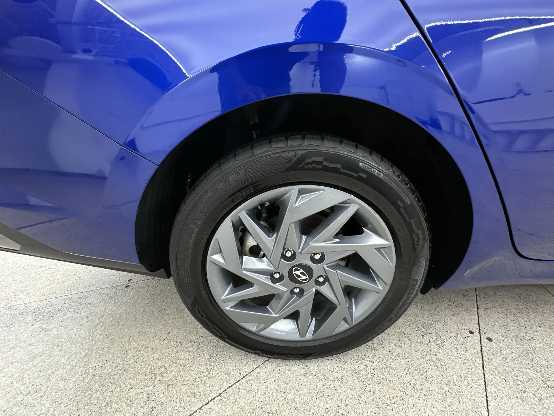 Used 2024 Blue Hyundai SEL image 38