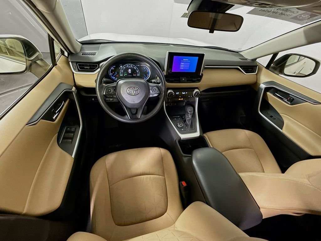 Used 2023 Ice Cap Toyota Hybrid XLE image 22