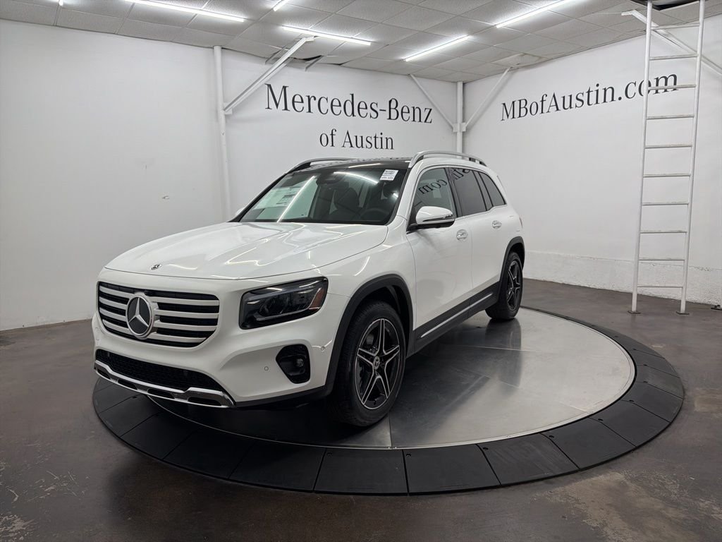 Used 2026 Polar White Mercedes-Benz GLB 250 image 3