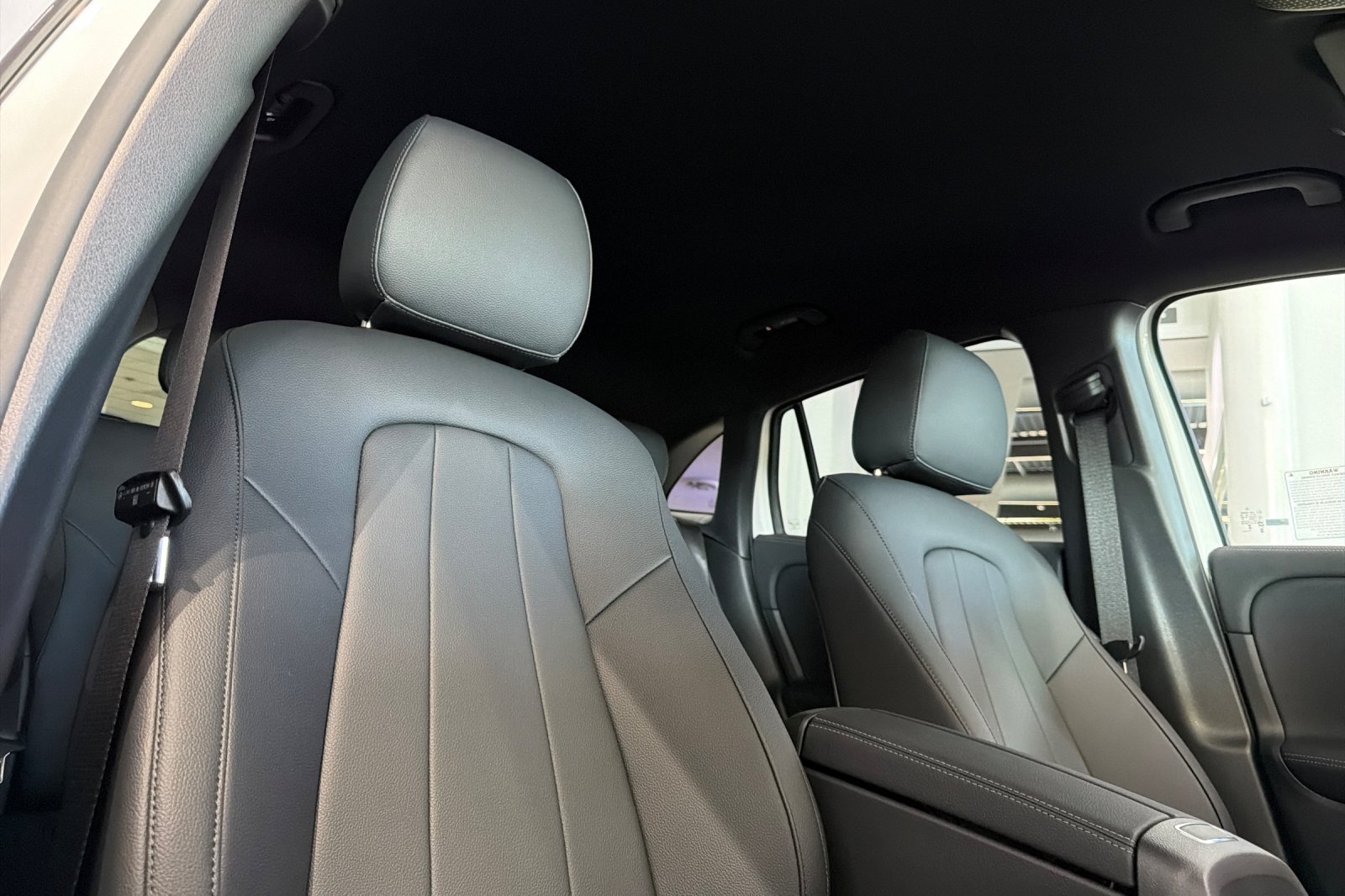 New 2026 Polar White Mercedes-Benz GLA 250 image 29