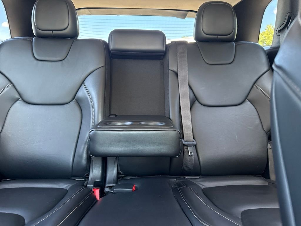 Used 2016 White Jeep Limited image 23