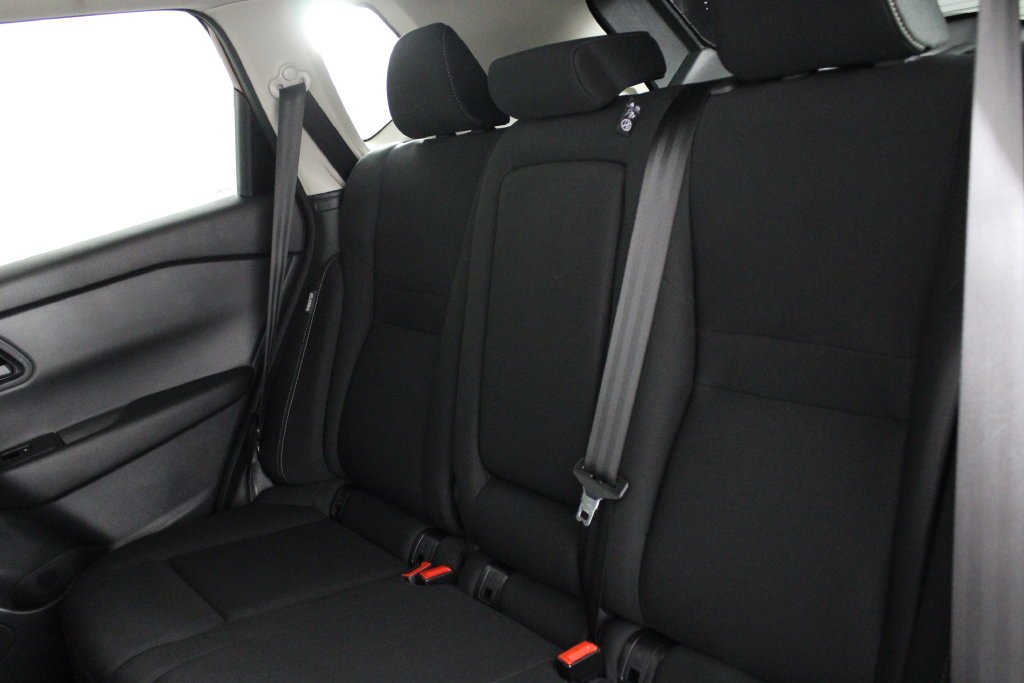 Used 2025 Red Nissan S image 19