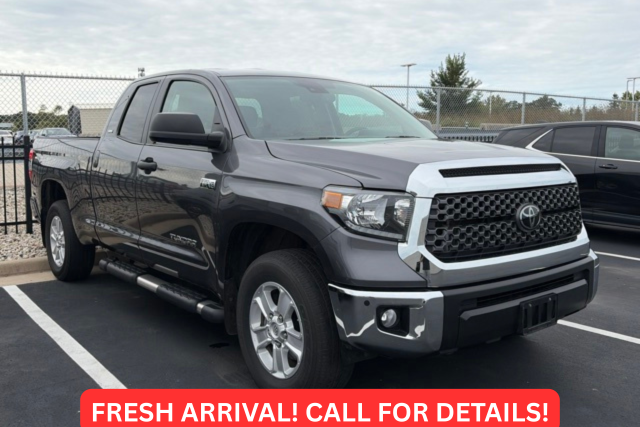 Used 2021 Gray Toyota SR5 image 1