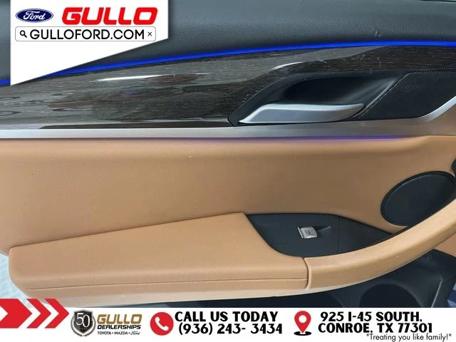 Used 2023 Phytonic Blue Metallic BMW sDrive30i image 16