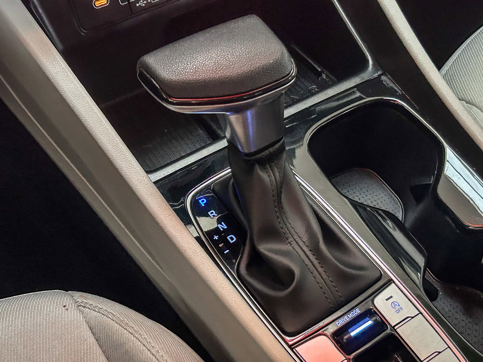 2025 Hyundai Tucson SEL - Photo 19