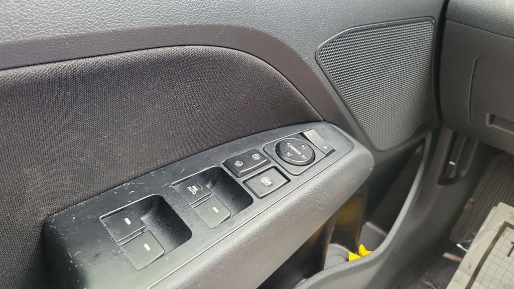 2020 Hyundai Elantra Value Edition - Photo 19