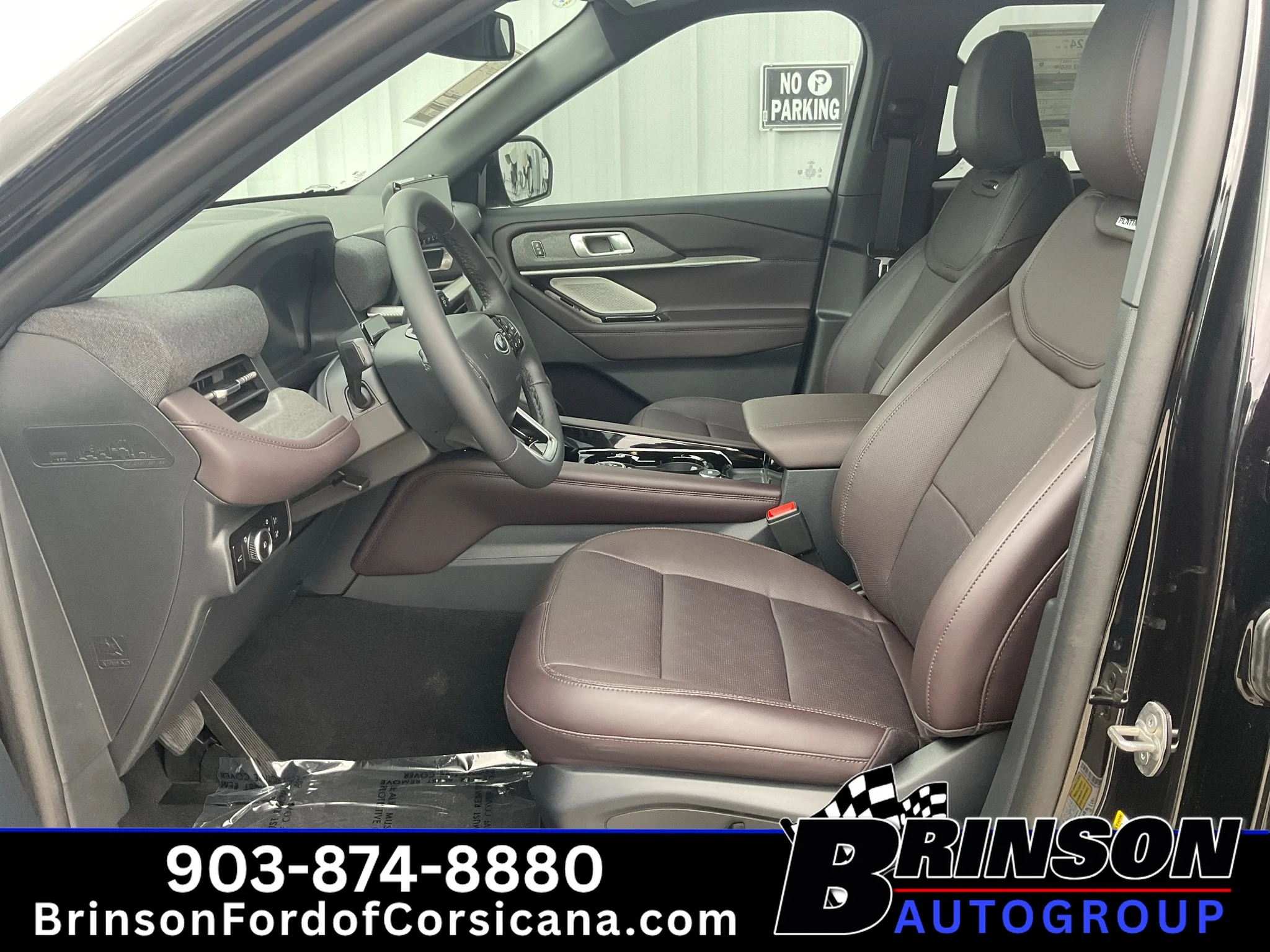 New 2026 Agate Black Metallic Ford Platinum™ image 11