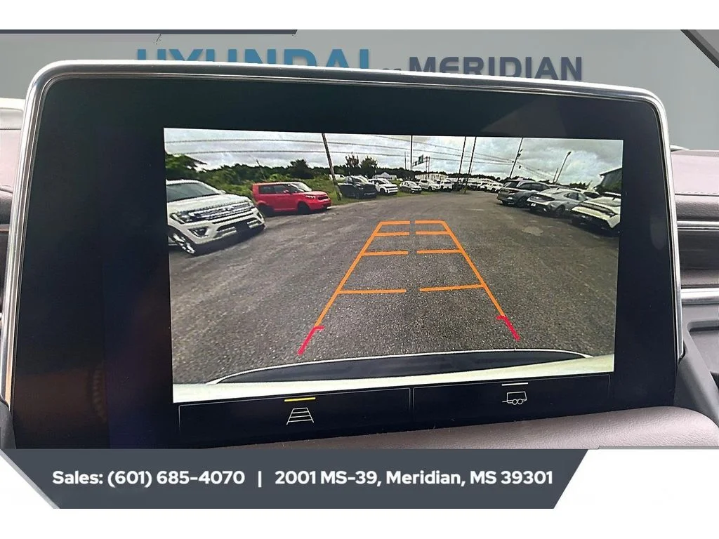 Used 2024 Summit White Chevrolet LT image 15