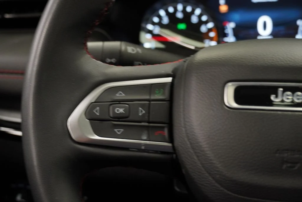 Certified Used 2023 White Jeep Trailhawk image 31