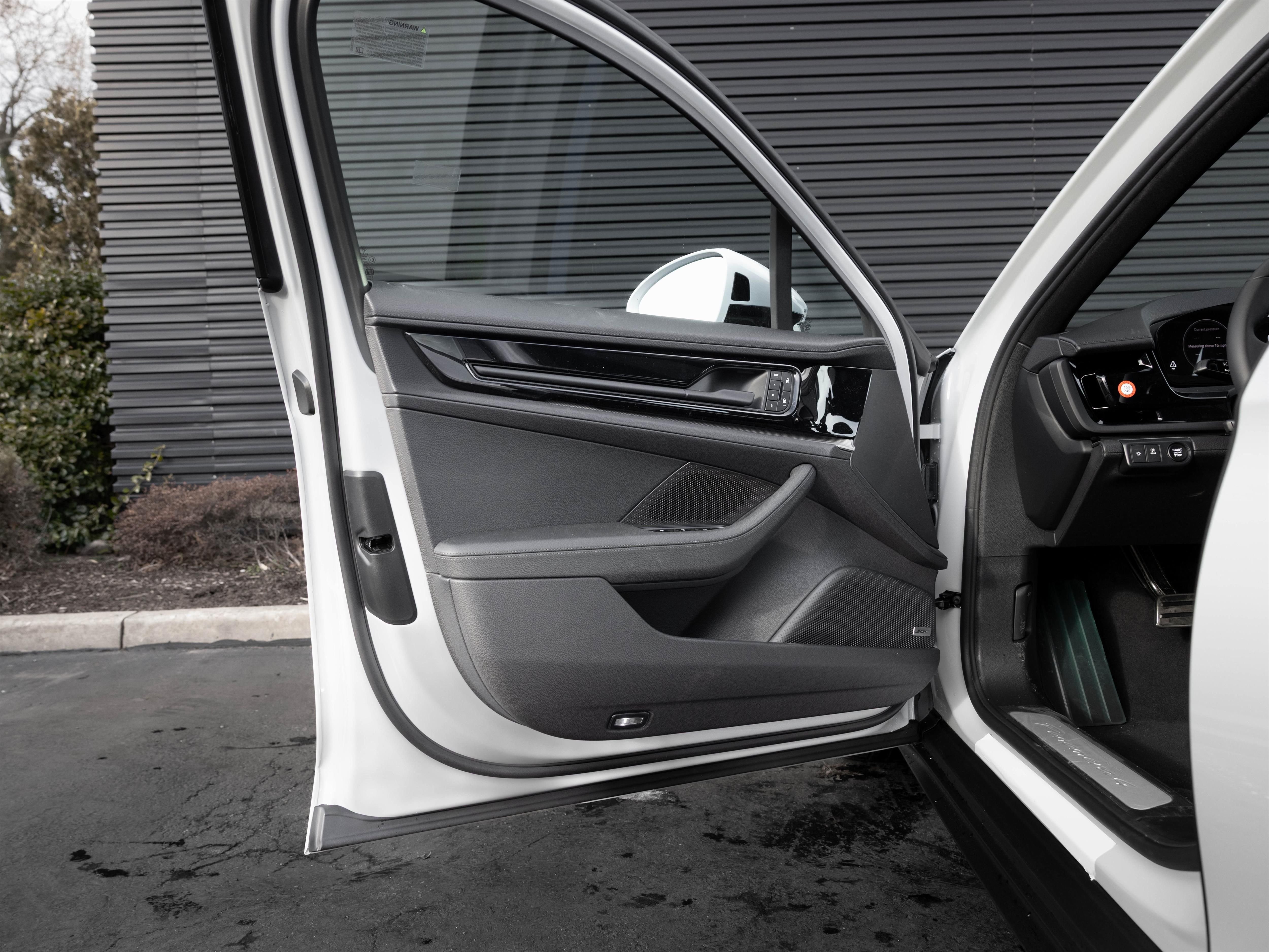 2026 Porsche Panamera Base - Photo 28