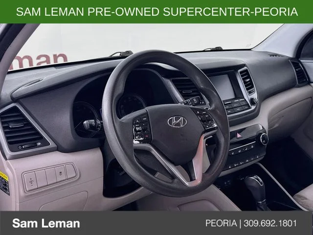 Used 2018 White Hyundai SEL image 9