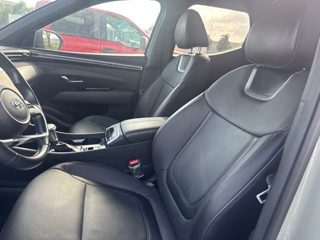 Used 2024 Green Hyundai Limited image 5