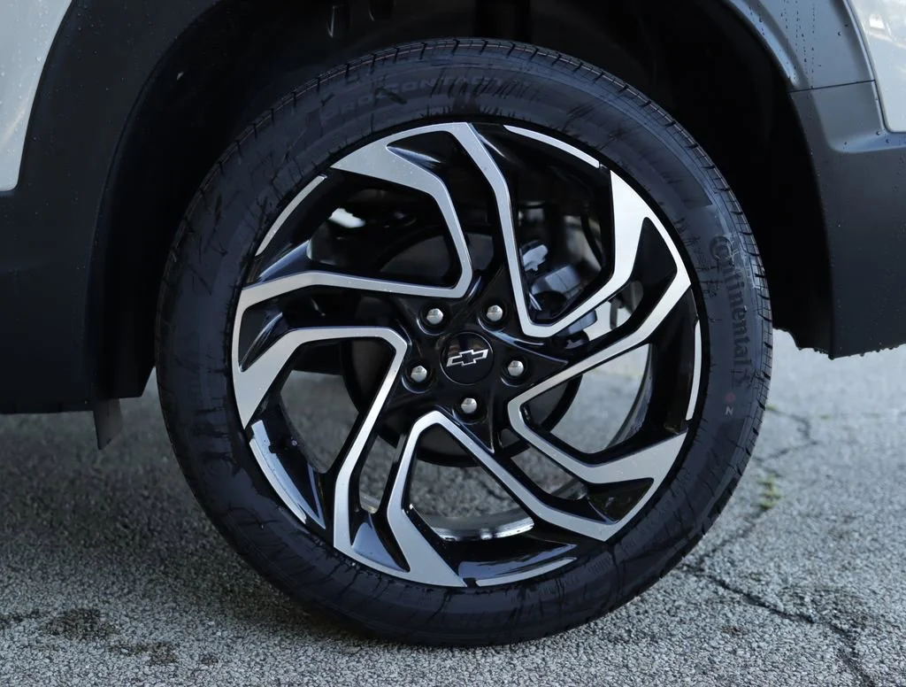 New 2026 White Sands Chevrolet RS image 34