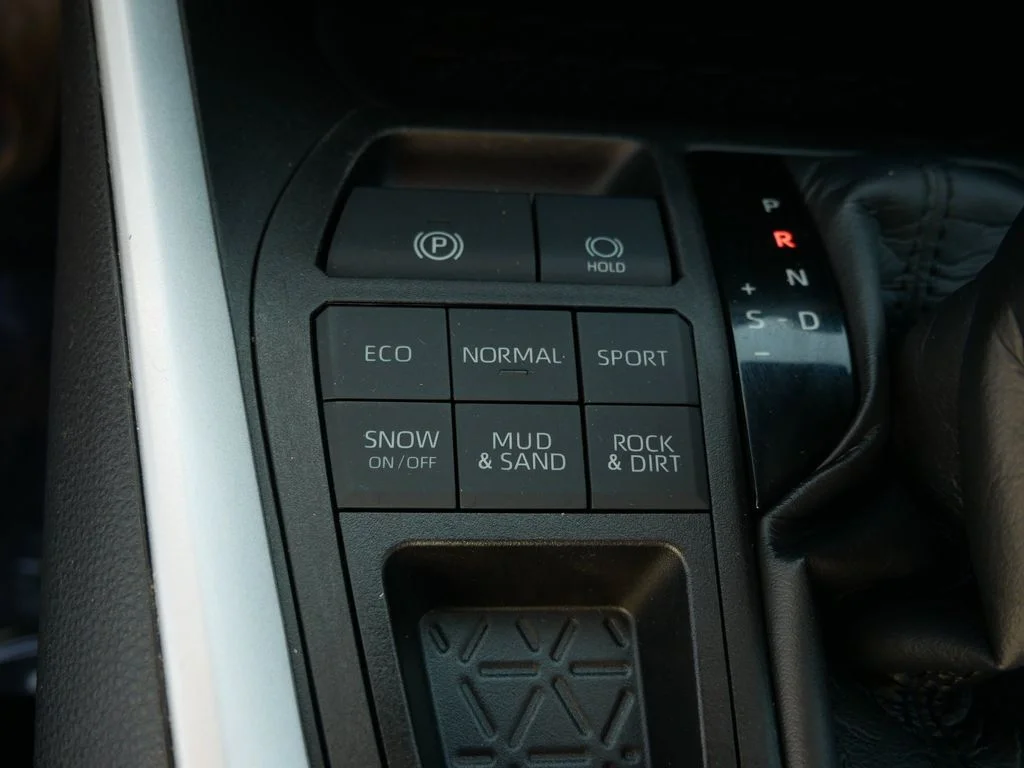 Certified Used 2021 Blue Toyota XLE image 23