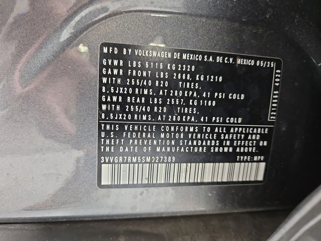 Certified Used 2025 Gray Volkswagen 2.0T SE R-Line Black image 32