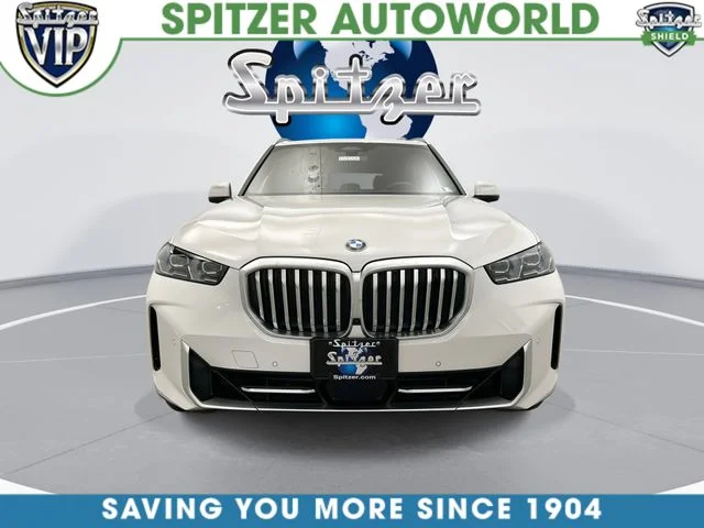 Used 2026 White BMW xDrive40i image 3