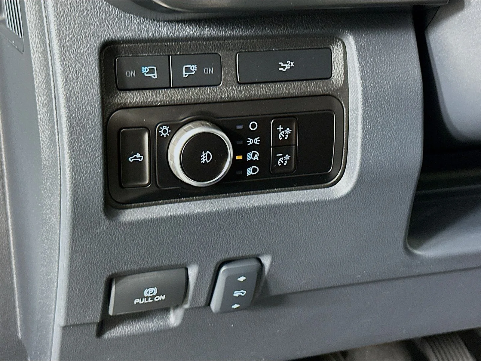 2023 Ford F-450 Super Duty Lariat - Photo 10