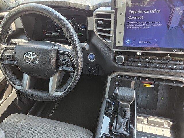 Used 2024 Wind Chill Pearl Toyota Limited HV image 33