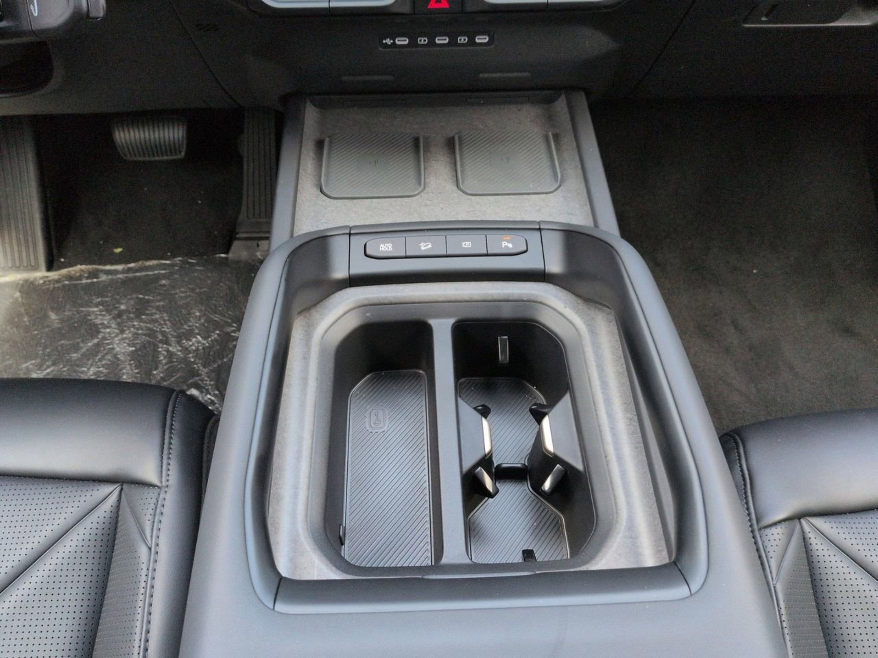 New 2027 Glacial White Pearl Kia EX image 18