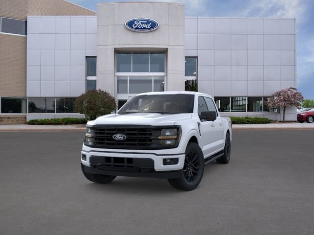 New 2026 Oxford White Ford XLT image 2