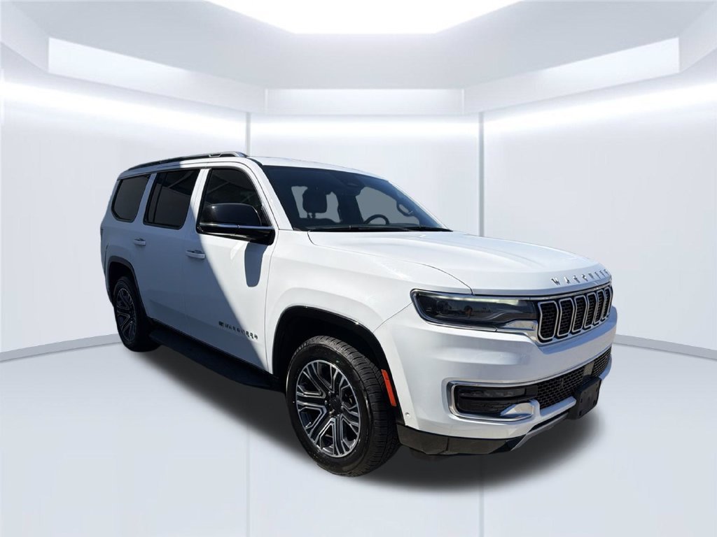 Used 2024 White Jeep Series II image 9