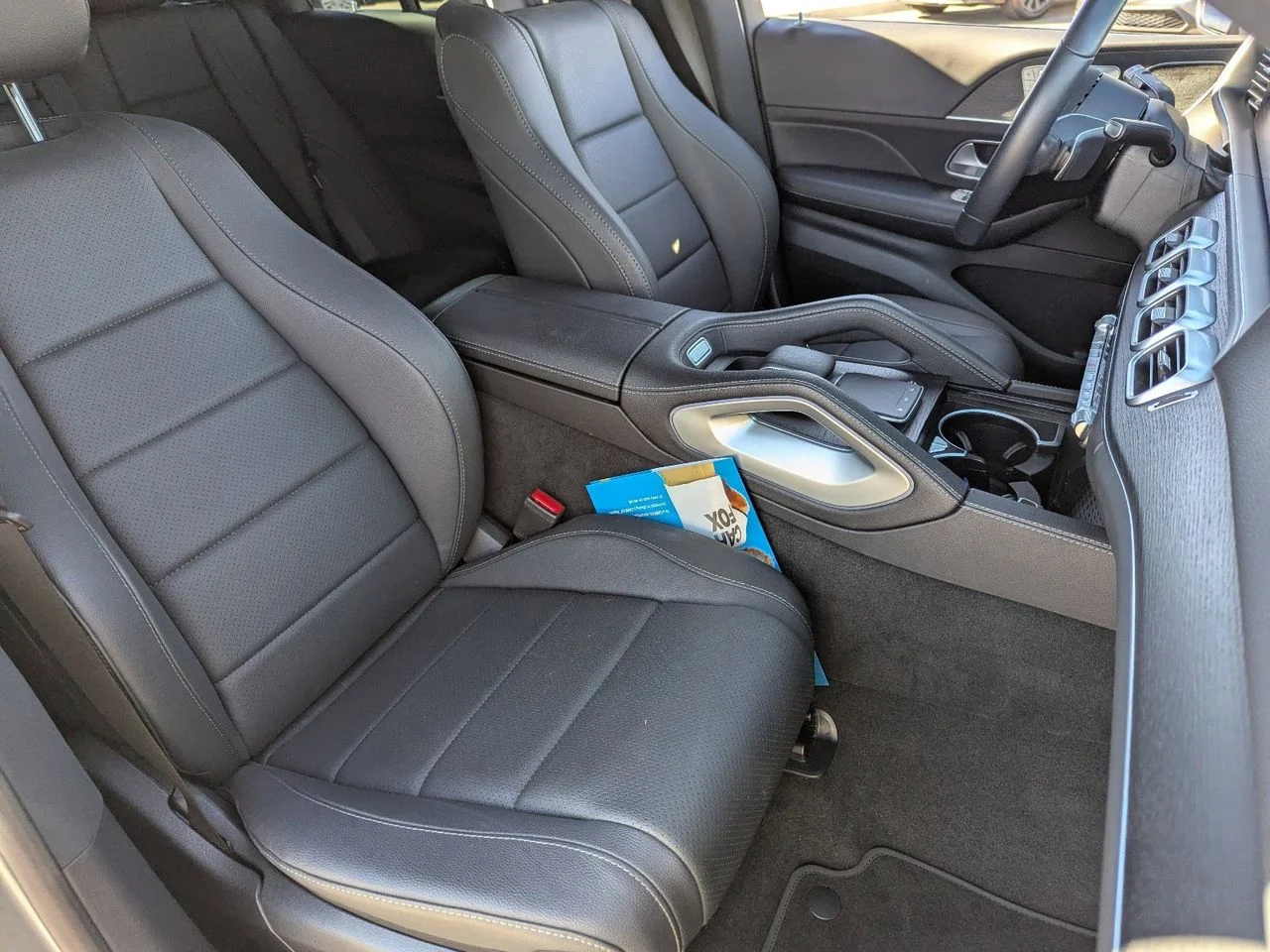Used 2025  Mercedes-Benz GLE 350 image 11