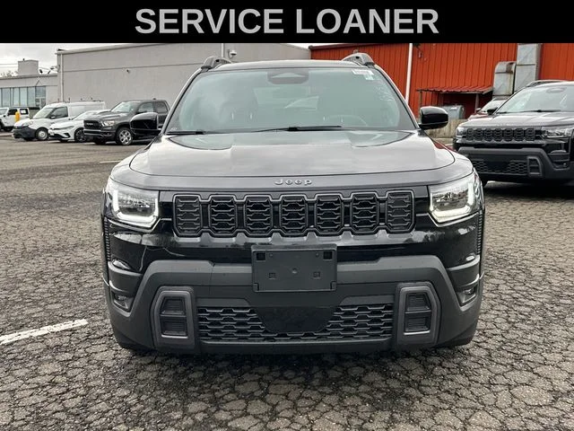 New 2026 Diamond Black Crystal Pearlcoat Jeep Laredo image 6