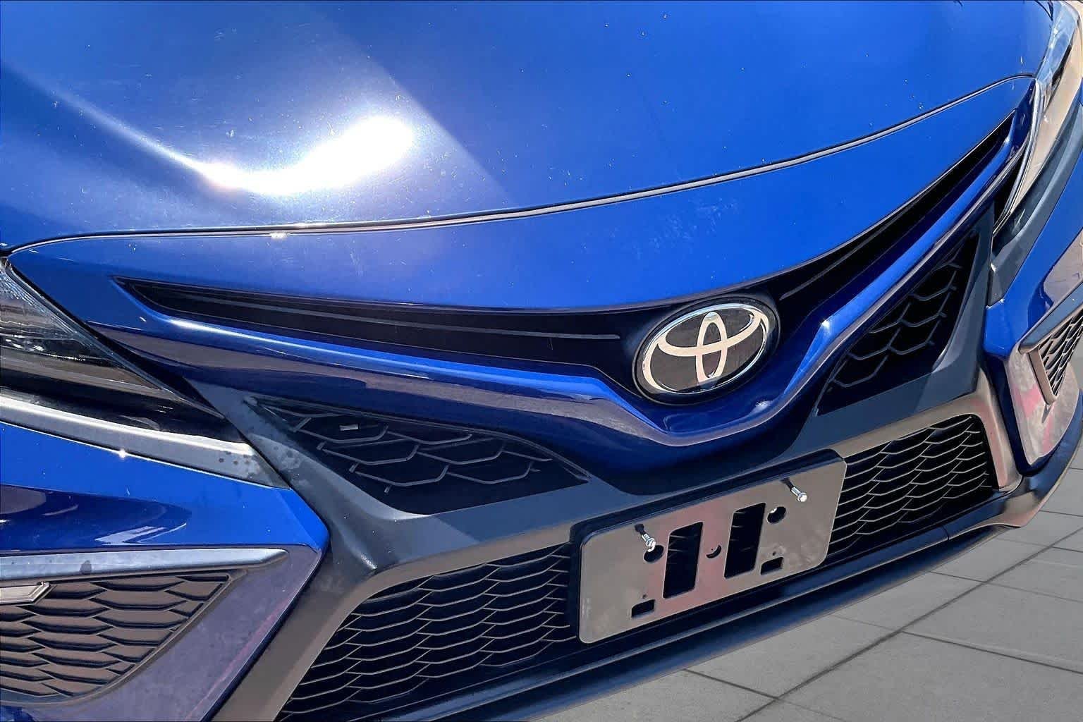 Used 2023 Reservoir Blue Toyota SE image 28