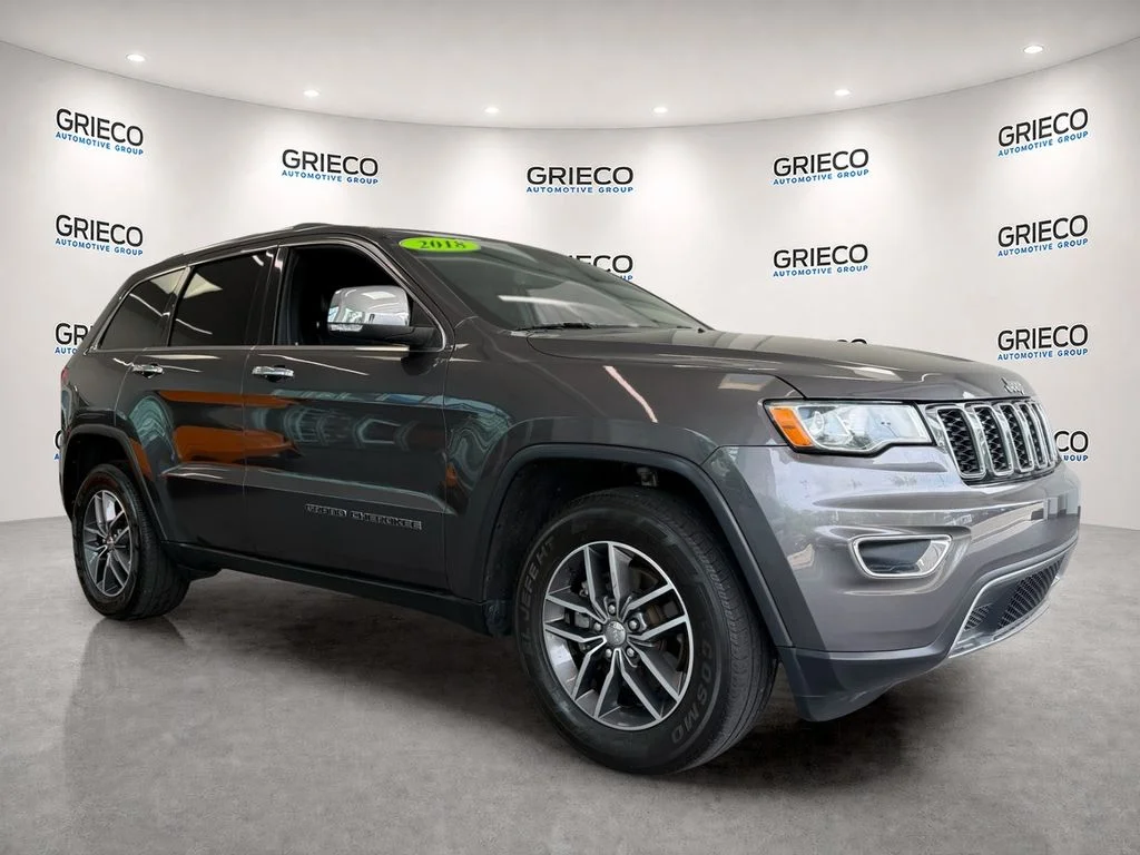 Used 2018 Gray Jeep Limited image 1