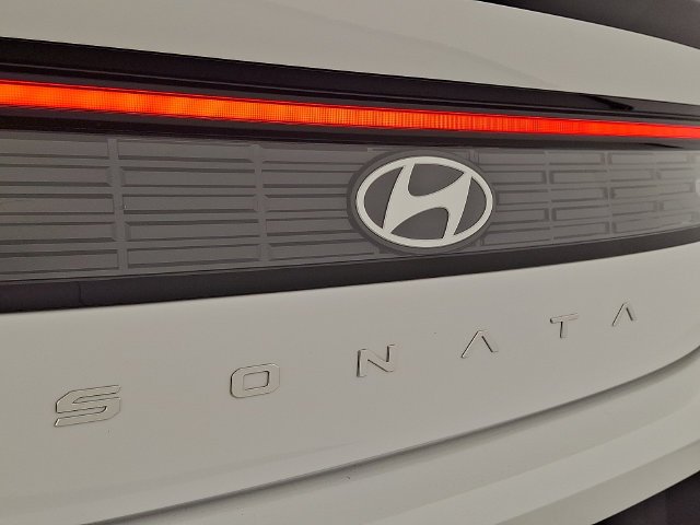 Certified Used 2026 White Hyundai SE image 38