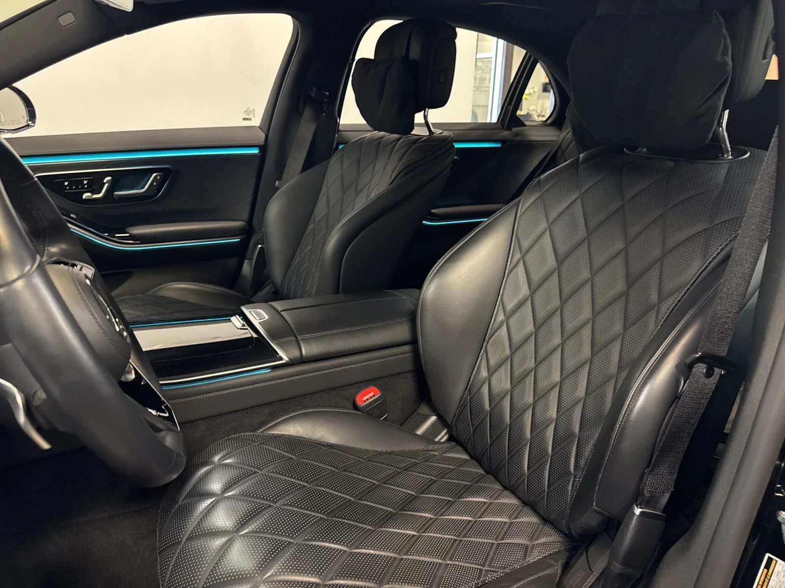 Used 2022 Black Mercedes-Benz S 580 image 8