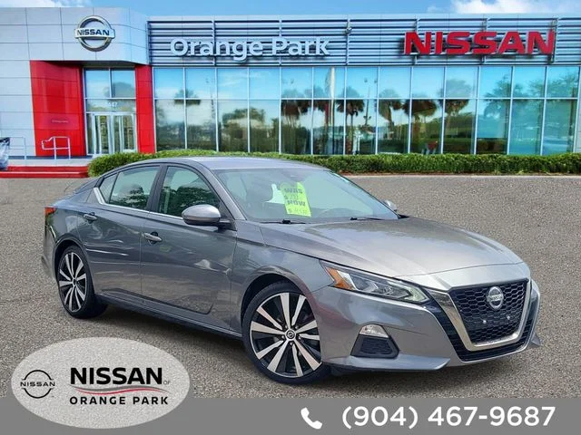 Used 2020 Gray Nissan 2.5 SR image 1