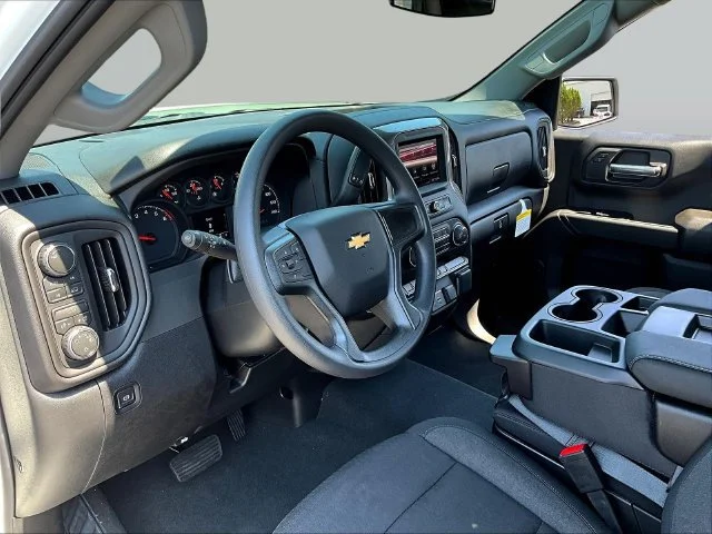 2026 Chevrolet Silverado 1500 Custom - Photo 7