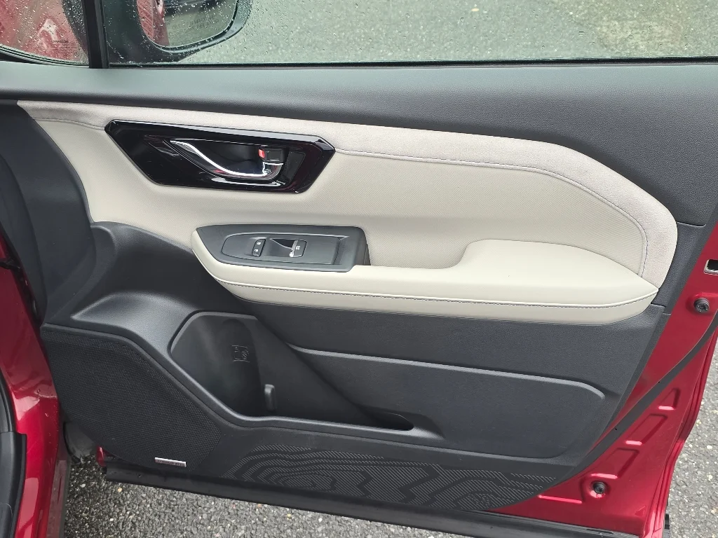 2025 Subaru Forester Limited - Photo 20