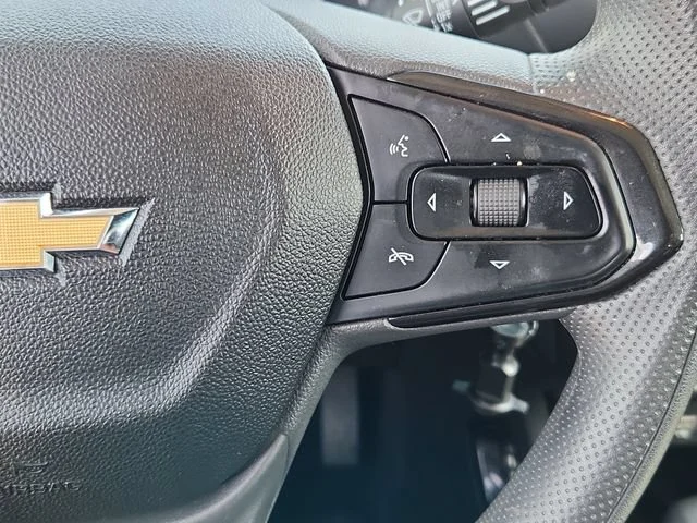 Used 2023 Summit White Chevrolet LS image 31