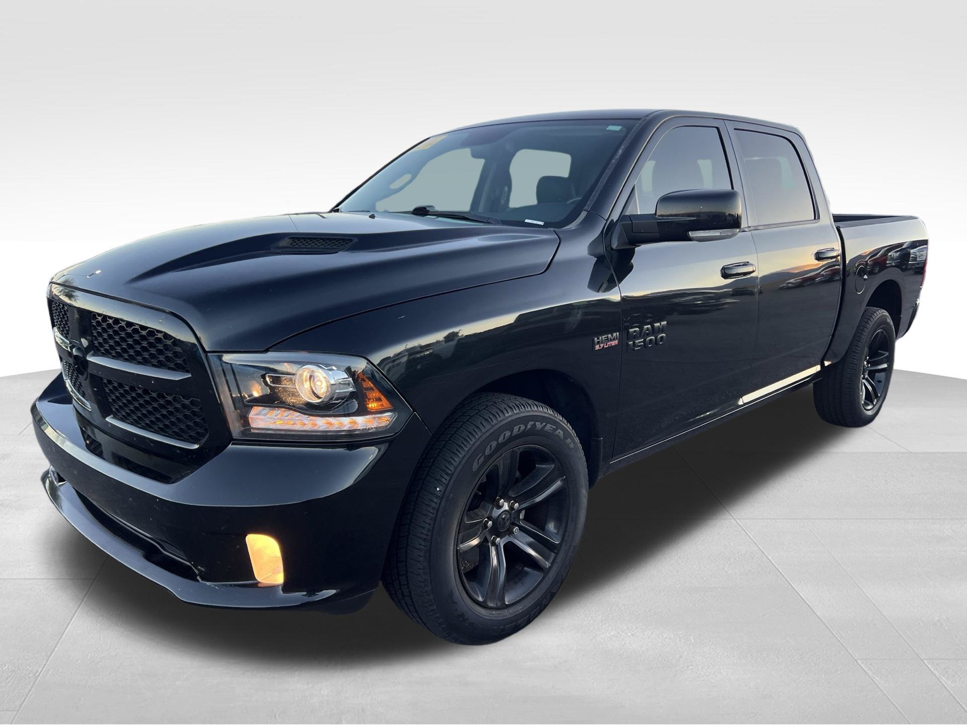 Used 2017 Black Ram Night image 10