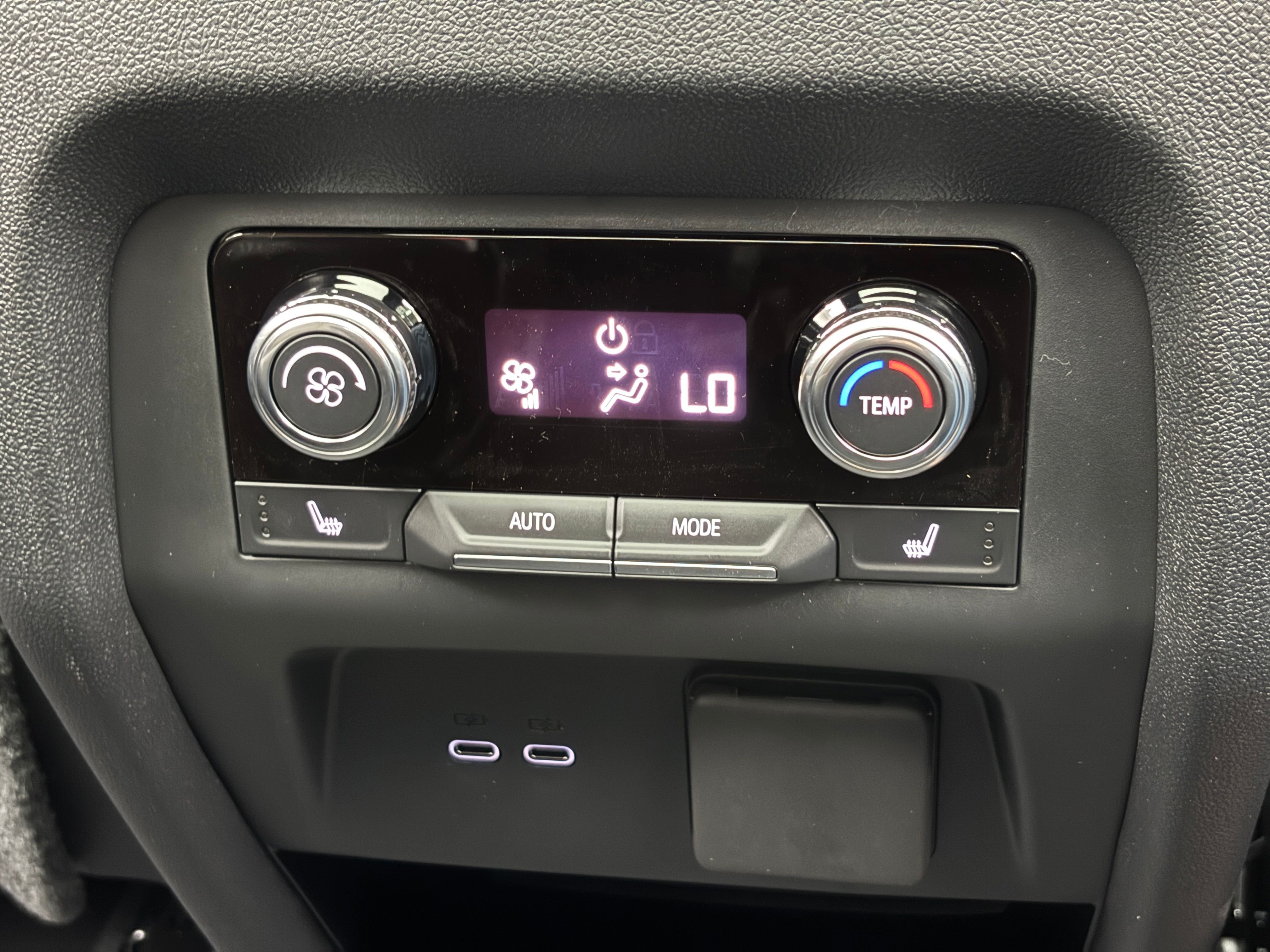 New 2026 Ebony Twilight Metallic GMC Denali Ultimate image 9