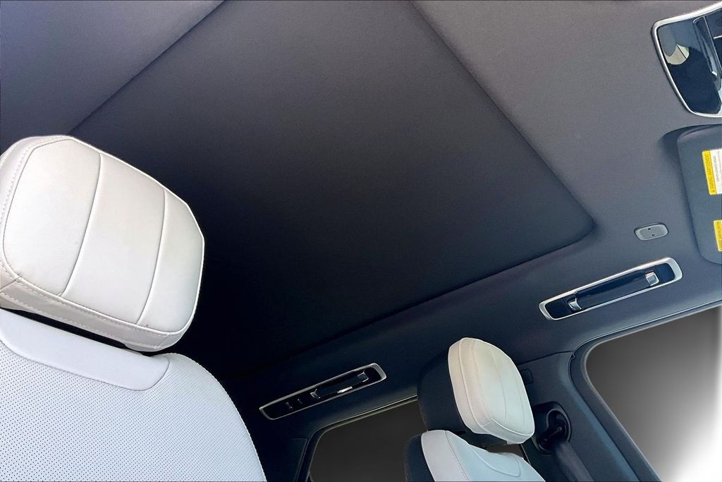 Pre-Owned 2025 Land Rover Range Rover Sport Dynamic SE 4D Sport Utility ...