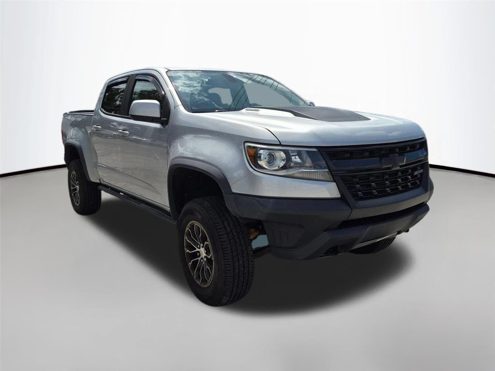 Used 2018 Silver CHEVROLET ZR2 image 3