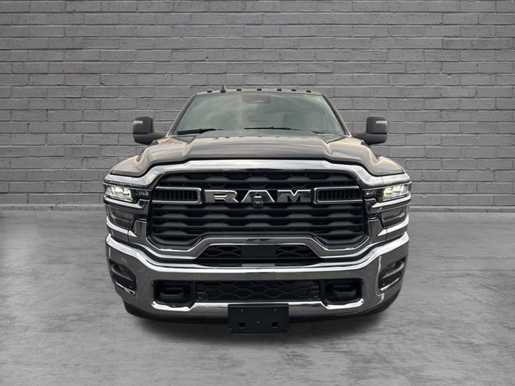 New 2026 Granite Crystal Metallic Clearcoat RAM Tradesman image 2