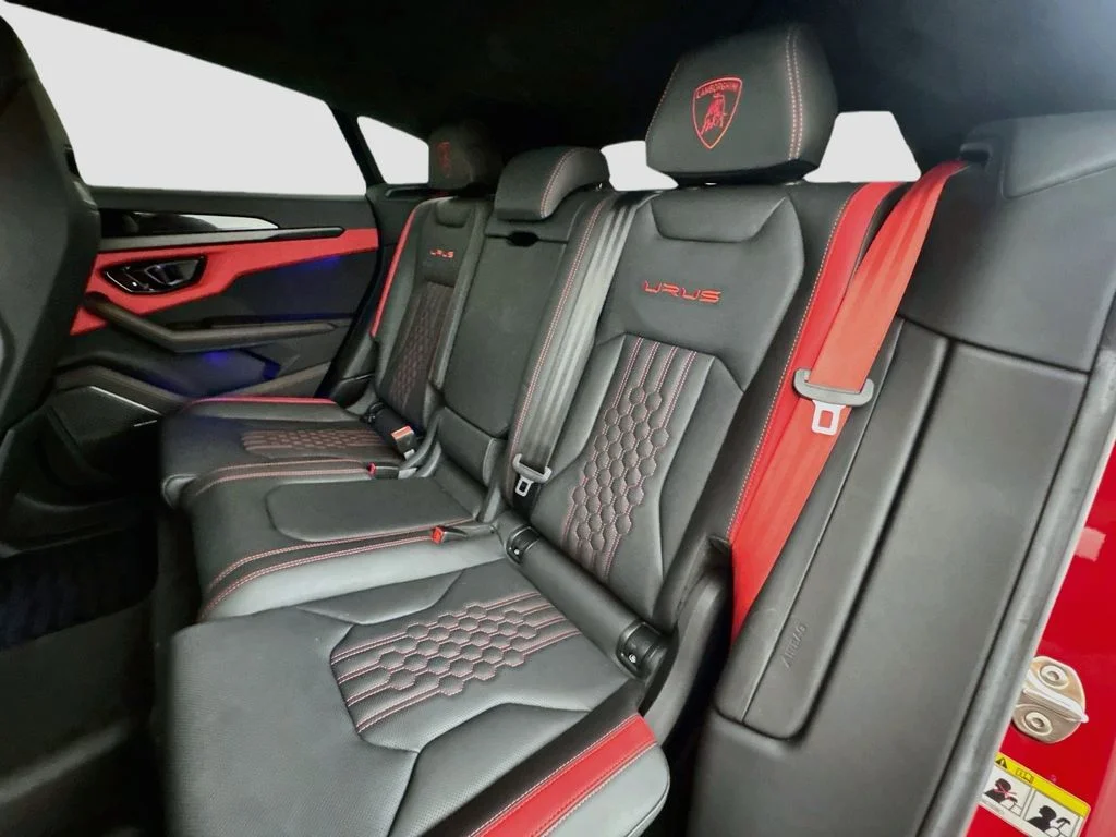 2023 Lamborghini Urus S - Photo 26