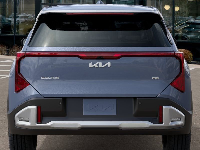 New 2027 Pale Gray Kia S image 13