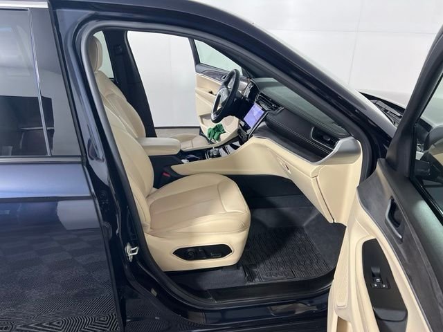 Certified Used 2023 Black Jeep Limited image 27