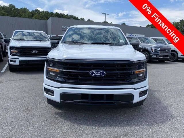 New 2026 Oxford White Ford XLT image 6