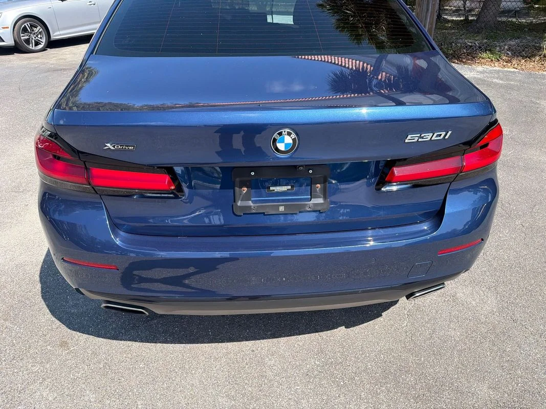 Used 2022 Blue BMW i xDrive image 10