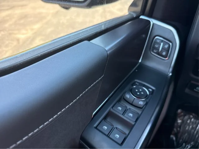 New 2026 Agate Black Metallic Ford Platinum® image 29